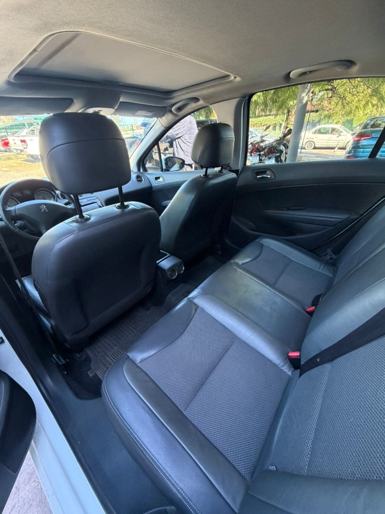 Peugeot 408 allure thp — foto 10